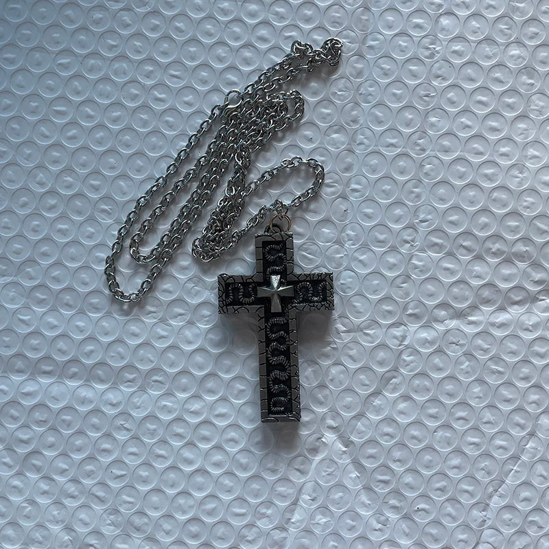 Exquisite Double-layered Cross Snake-shaped Pendant Necklace For Men Women Personalized Punk Necklace Jewelry Accessories Gifts